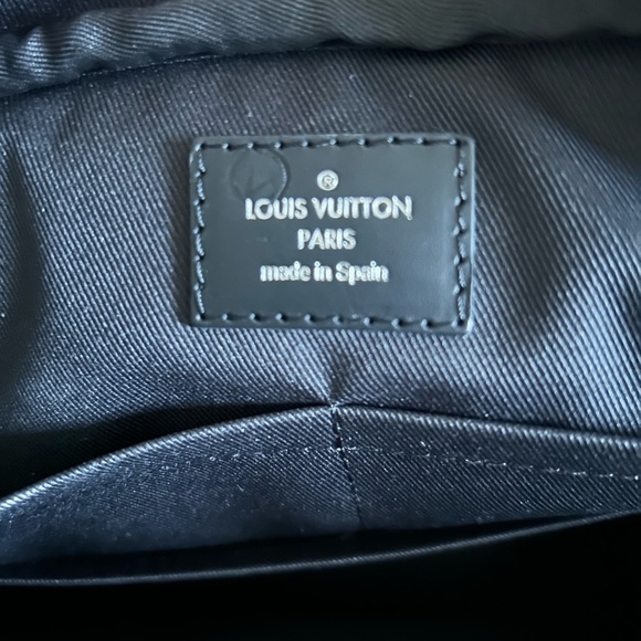Louis Vuitton Damier Graphite Messenger bag - Picture 5 of 7